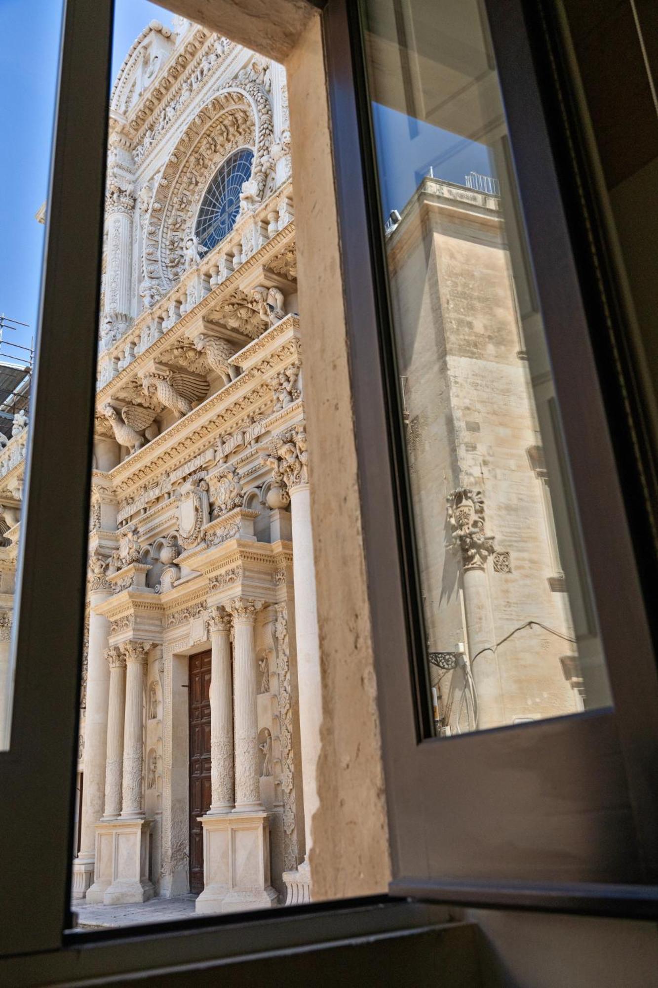 Palazzo Persone Dimora Storica Bed & Breakfast Lecce Luaran gambar