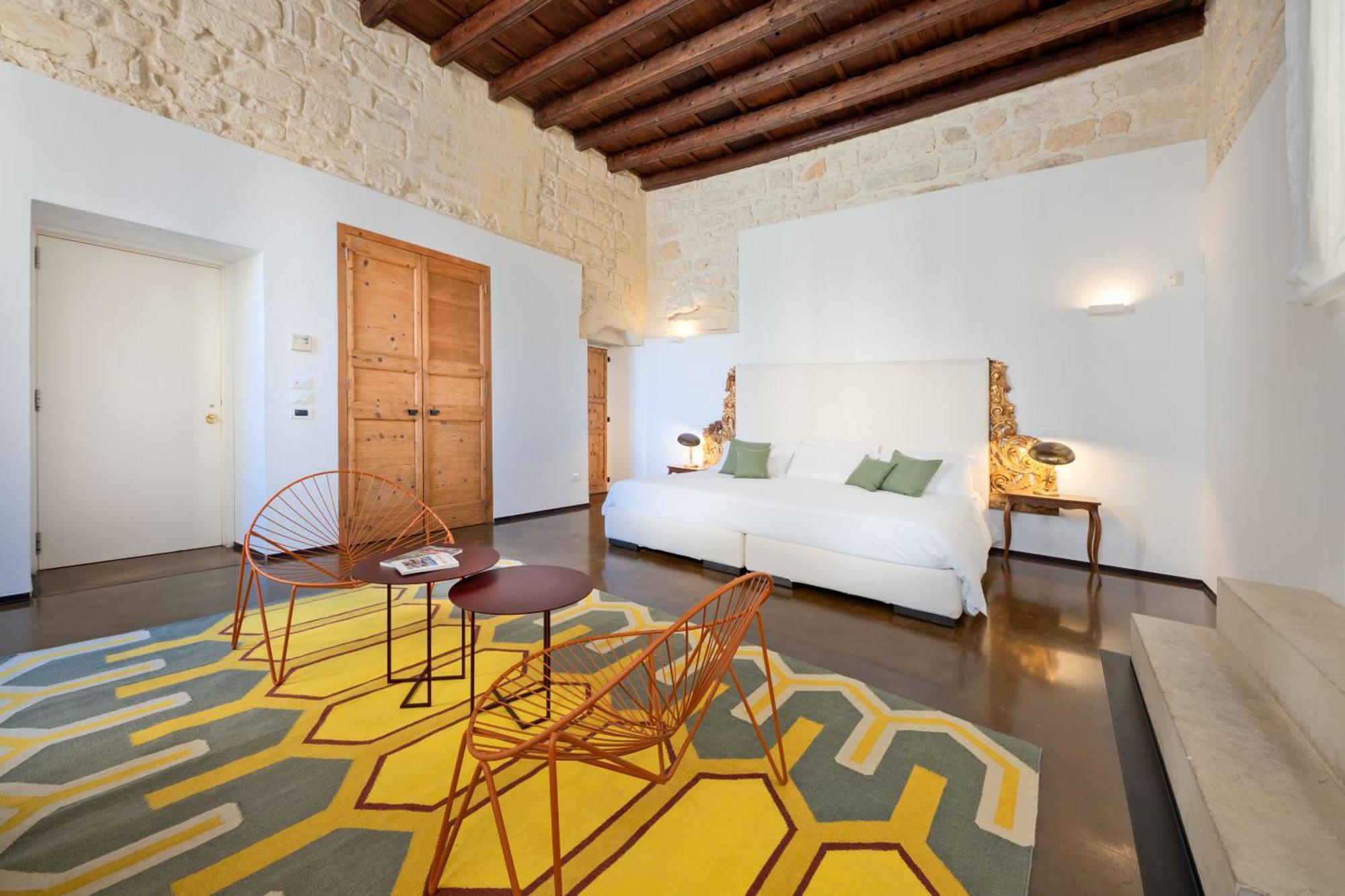 Palazzo Persone Dimora Storica Bed & Breakfast Lecce Luaran gambar