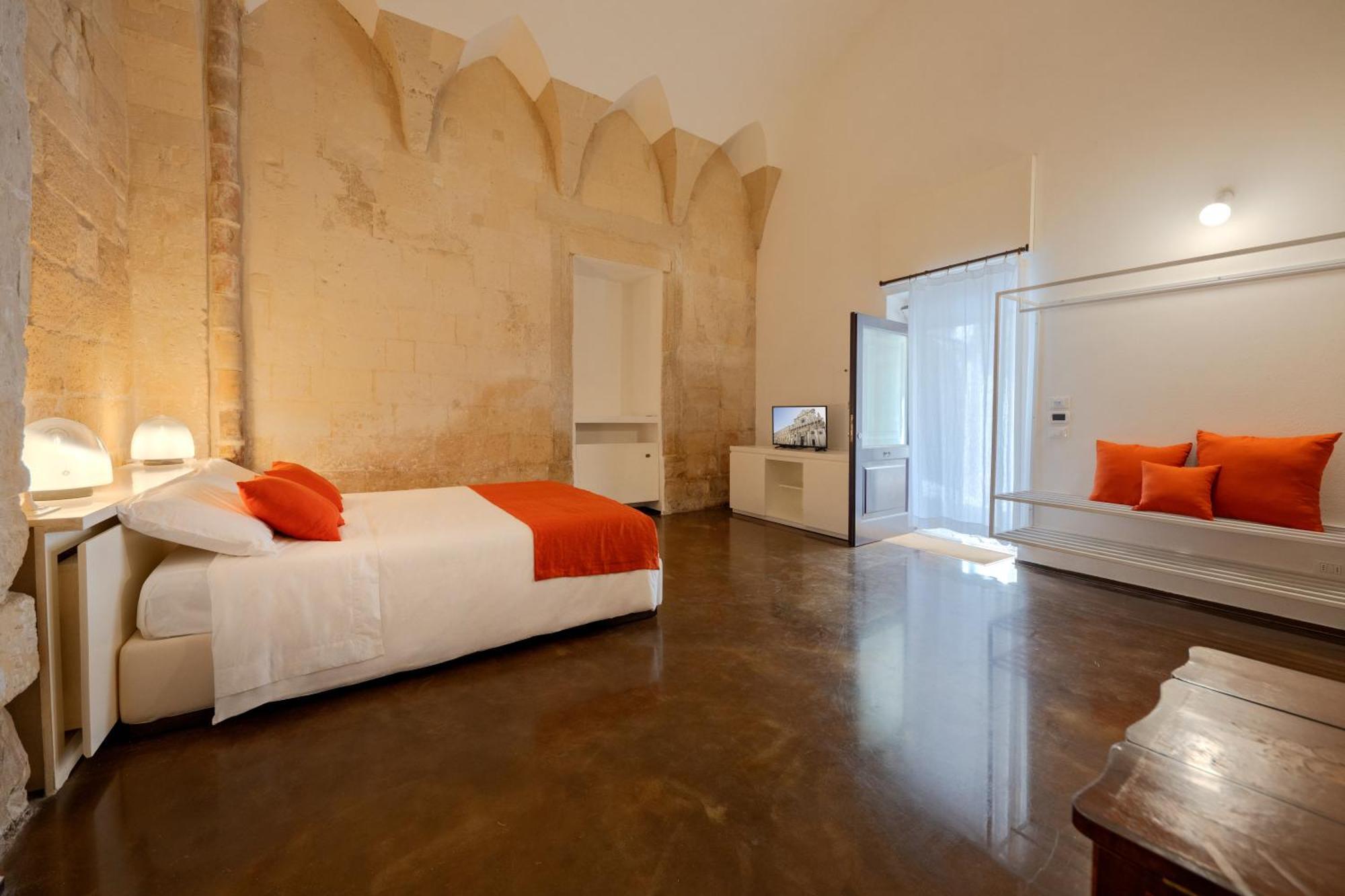 Palazzo Persone Dimora Storica Bed & Breakfast Lecce Luaran gambar