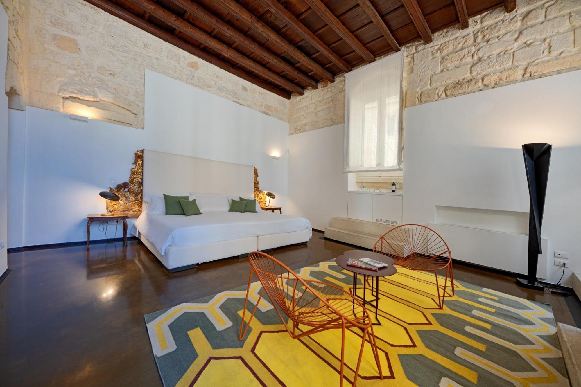 Palazzo Persone Dimora Storica Bed & Breakfast Lecce Luaran gambar