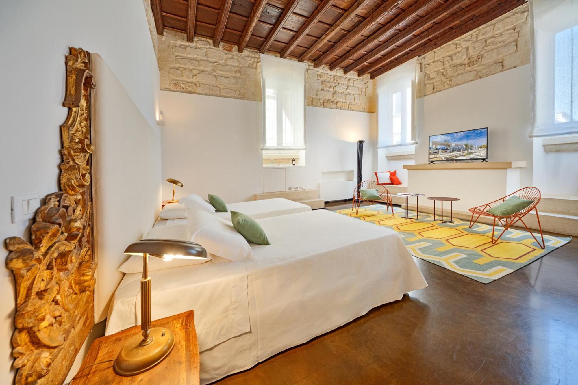 Palazzo Persone Dimora Storica Bed & Breakfast Lecce Luaran gambar