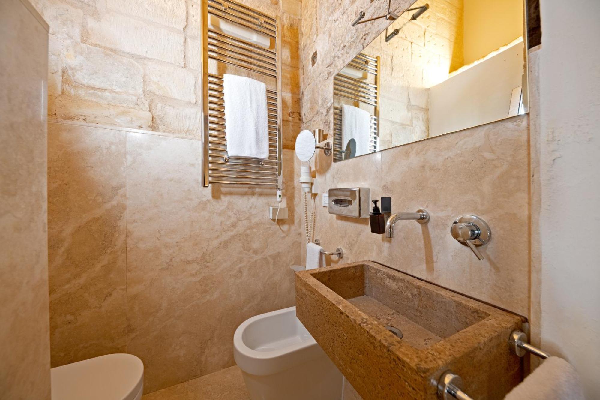Palazzo Persone Dimora Storica Bed & Breakfast Lecce Luaran gambar