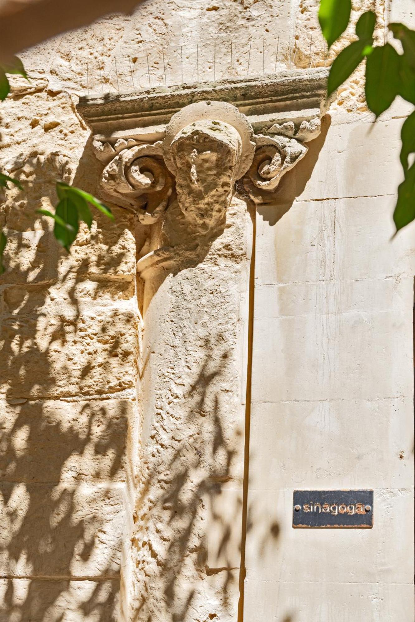 Palazzo Persone Dimora Storica Bed & Breakfast Lecce Luaran gambar