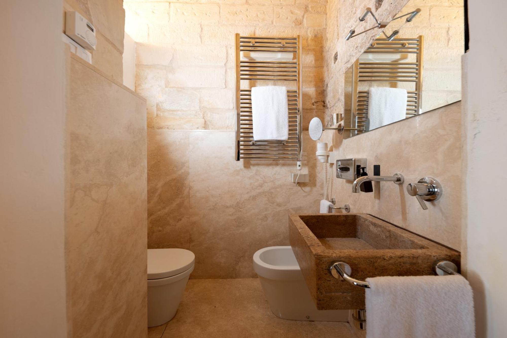 Palazzo Persone Dimora Storica Bed & Breakfast Lecce Luaran gambar